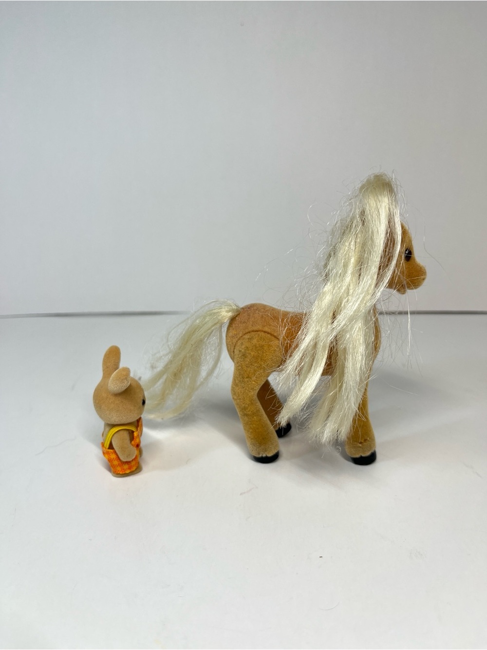 Calico Critters Willow Horse Pony Show Figure Sylvanian Families Bunny Rabbit - Picture 14 of 16